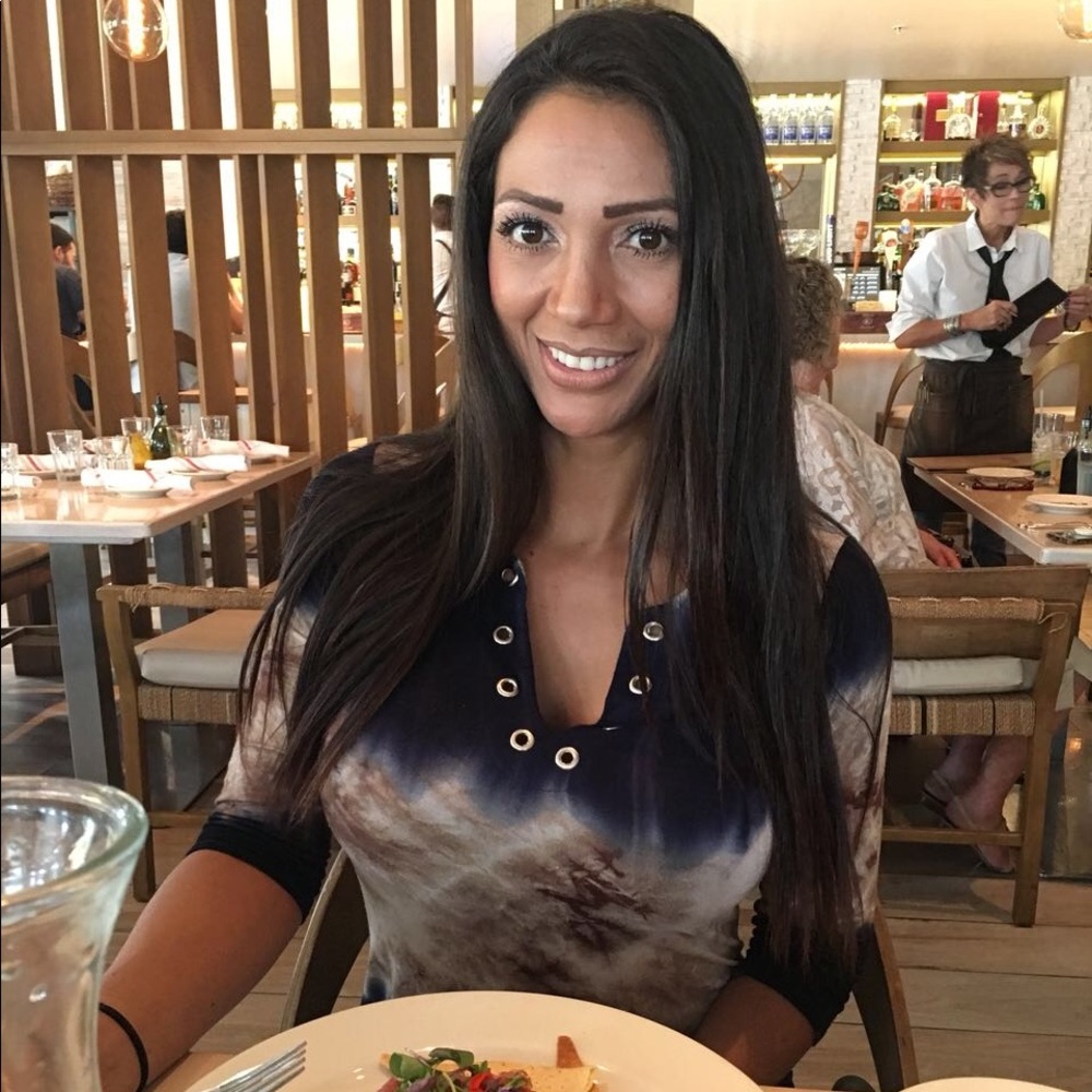 Meet your Posher, Giuliana